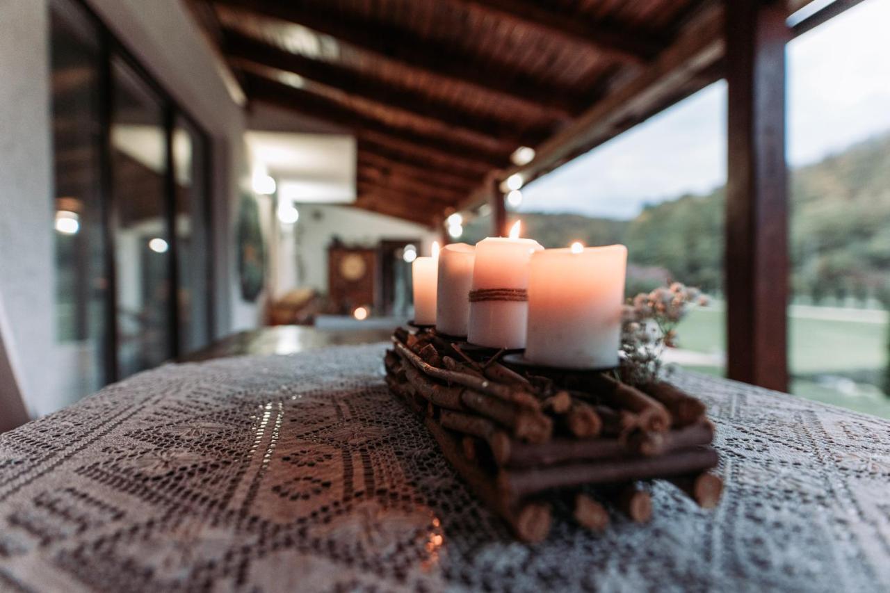 Отель Casa Tirol Blaj Экстерьер фото